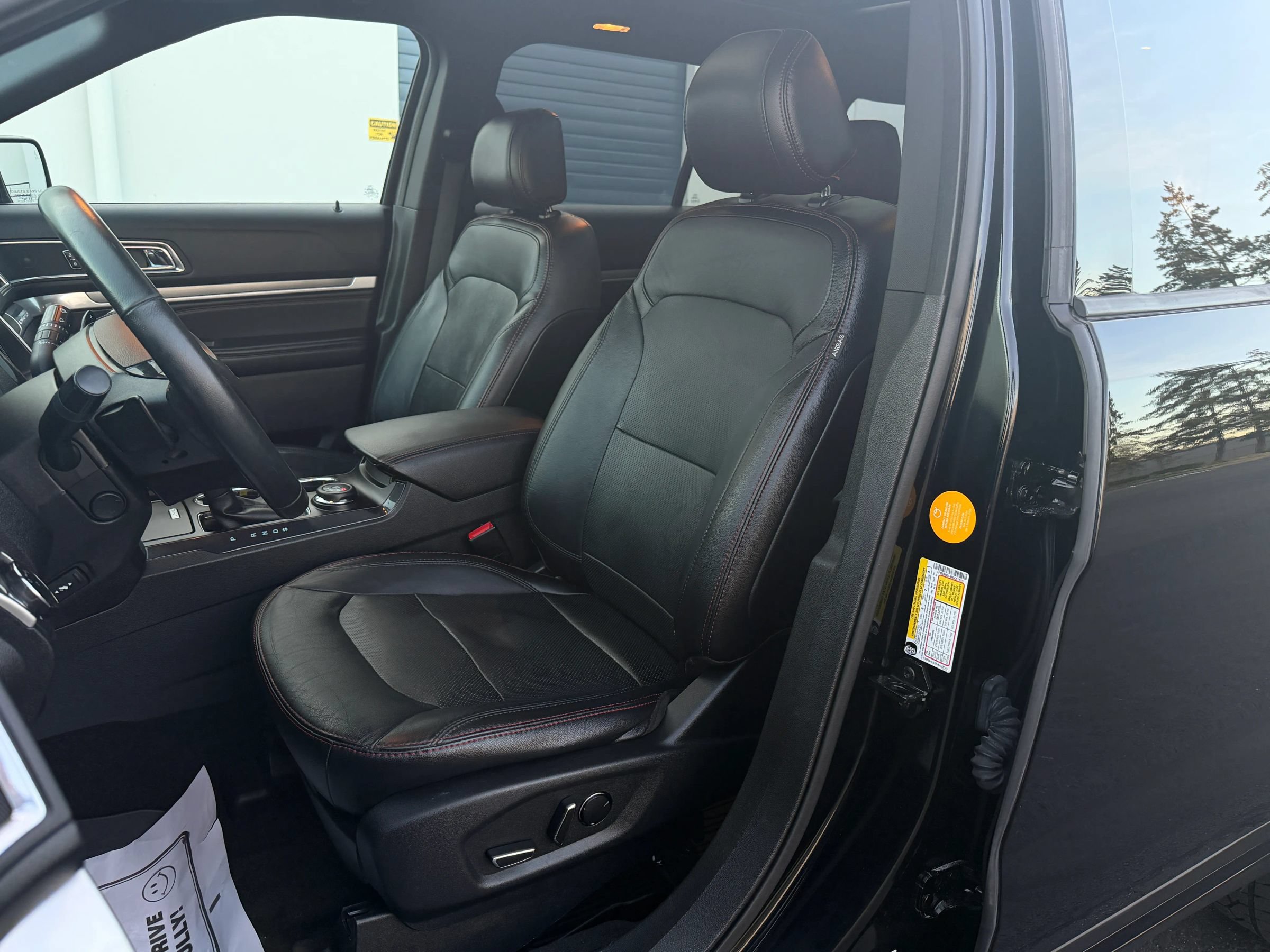 Used 2017 Ford Explorer Sport AWD/4WD image 8