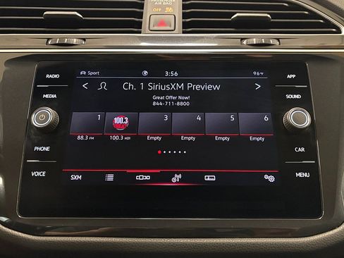 Used 2024 Volkswagen Tiguan SE R-Line AWD/4WD image 18