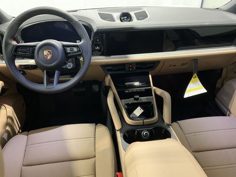 New 2026 Porsche Cayenne E-Hybrid Coupe image 12