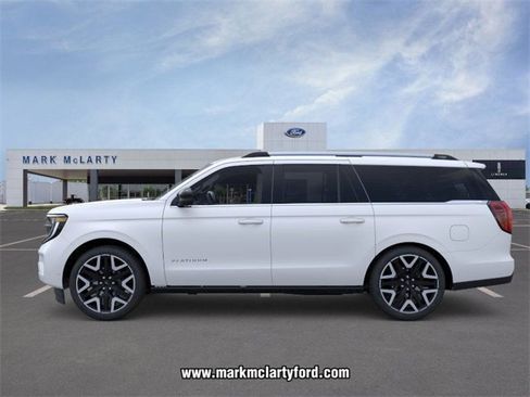 New 2026 Ford Expedition Max Platinum image 3