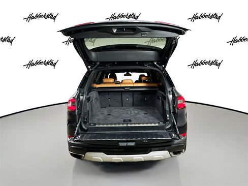 Used 2023 BMW X5 xDrive45e image 27