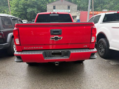 Used 2018 Chevrolet Silverado 1500 LTZ Z71 w/ LPO, Black Pack AWD/4WD image 5