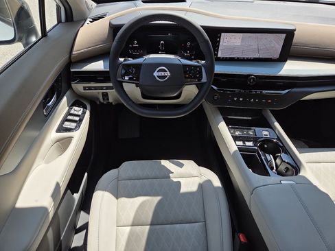 New 2026 Nissan Murano Platinum w/ Cargo Package AWD/4WD image 3