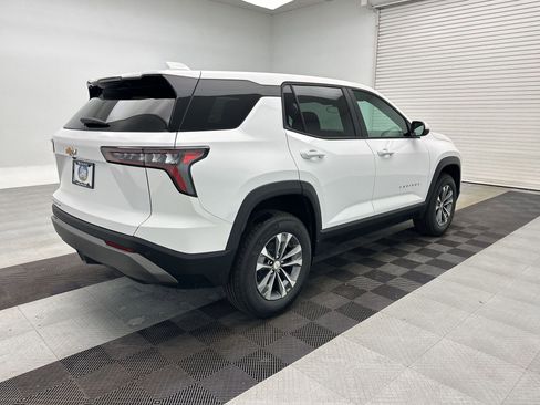 New 2026 Chevrolet Equinox LT AWD/4WD image 9