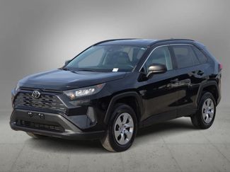 Used 2021 Toyota RAV4 LE AWD/4WD video 4