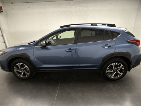 Used 2024 Subaru Crosstrek 2.0i Premium AWD/4WD image 6