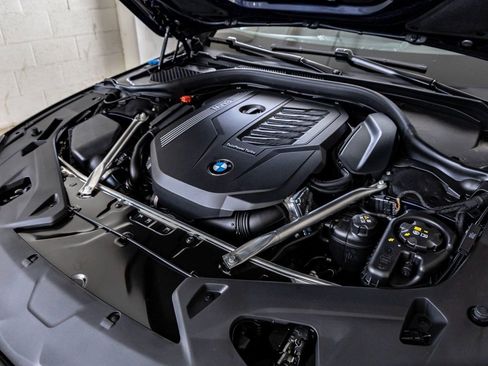 New 2026 BMW 840i xDrive AWD/4WD image 38