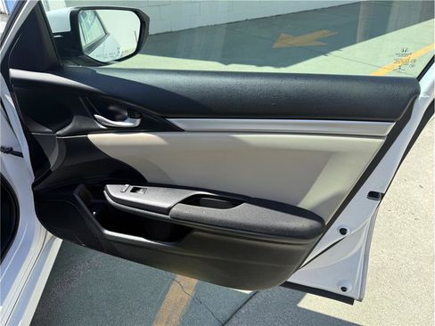 Used 2019 Honda Civic LX image 17