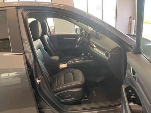 New 2025 MAZDA CX-5 AWD 2.5 S w/ Preferred Package image 29