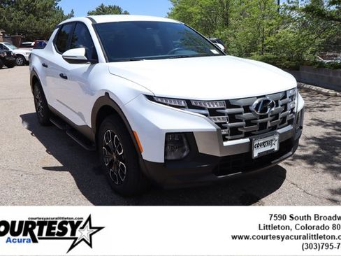 Used 2024 Hyundai Santa Cruz SEL AWD/4WD image 9