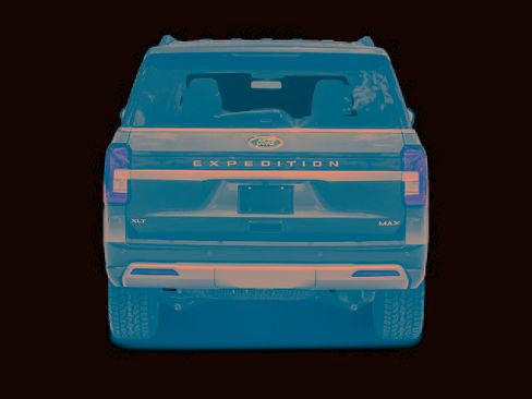 Certified 2022 Ford Expedition Max XLT RWD image 5