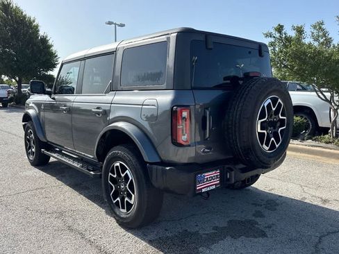 Used 2024 Ford Bronco Outer Banks AWD/4WD image 3