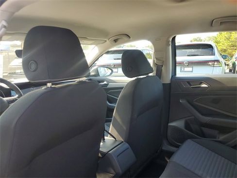 New 2025 Volkswagen Jetta S image 11