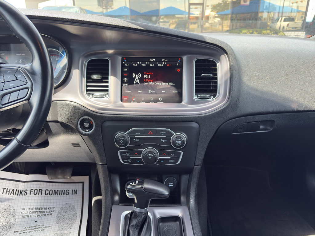 Used 2023 Dodge Charger SXT RWD image 19
