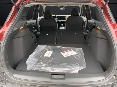 New 2026 Nissan Kicks SV w/ Cold Weather Package image 13