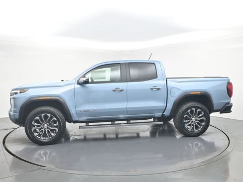 New 2026 GMC Canyon Denali image 3
