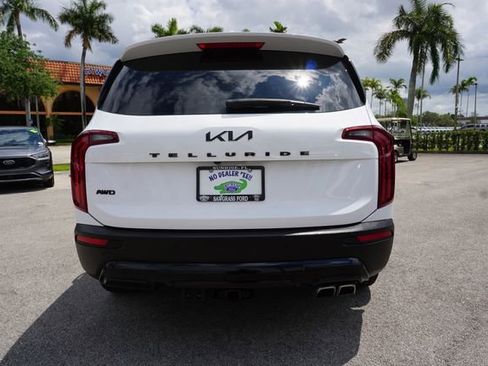 Used 2022 Kia Telluride SX w/ SX Prestige Package AWD/4WD image 36