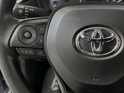 Used 2025 Toyota Corolla LE FWD image 19
