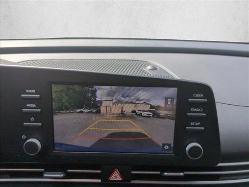 Certified 2023 Hyundai Elantra SEL FWD image 12