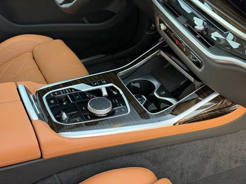 Certified 2024 BMW X7 xDrive40i AWD/4WD image 46
