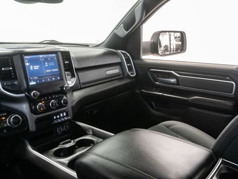 Used 2022 RAM 1500 Big Horn AWD/4WD image 12