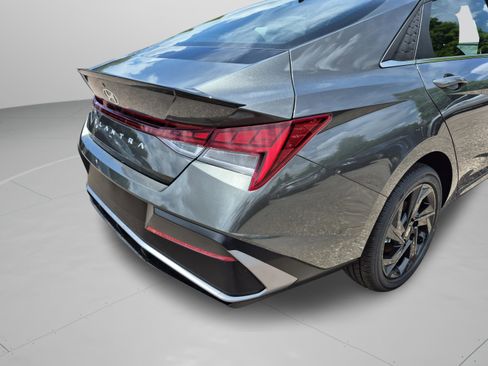New 2026 Hyundai Elantra SEL Sport Premium FWD image 33