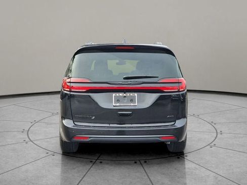 New 2026 Chrysler Pacifica Select w/ S Appearance Package AWD/4WD image 11