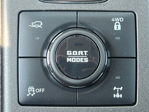 New 2025 Ford Bronco Sport Outer Banks w/ Sasquatch Outer Banks Package image 8