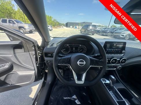 Certified 2025 Nissan Sentra SV image 14