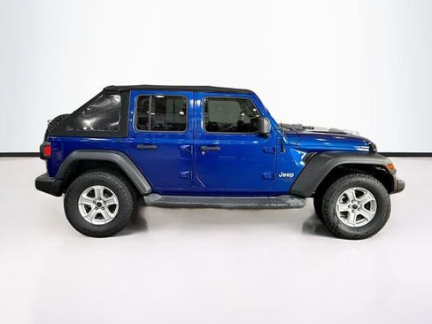 Used 2018 Jeep Wrangler Unlimited Sport S image 5