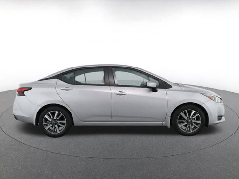 Used 2025 Nissan Versa SV FWD image 14