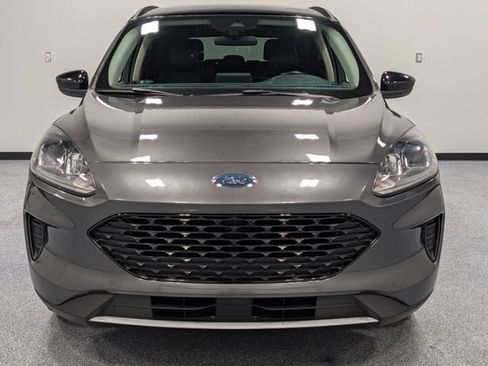 Used 2020 Ford Escape SE Sport FWD image 3