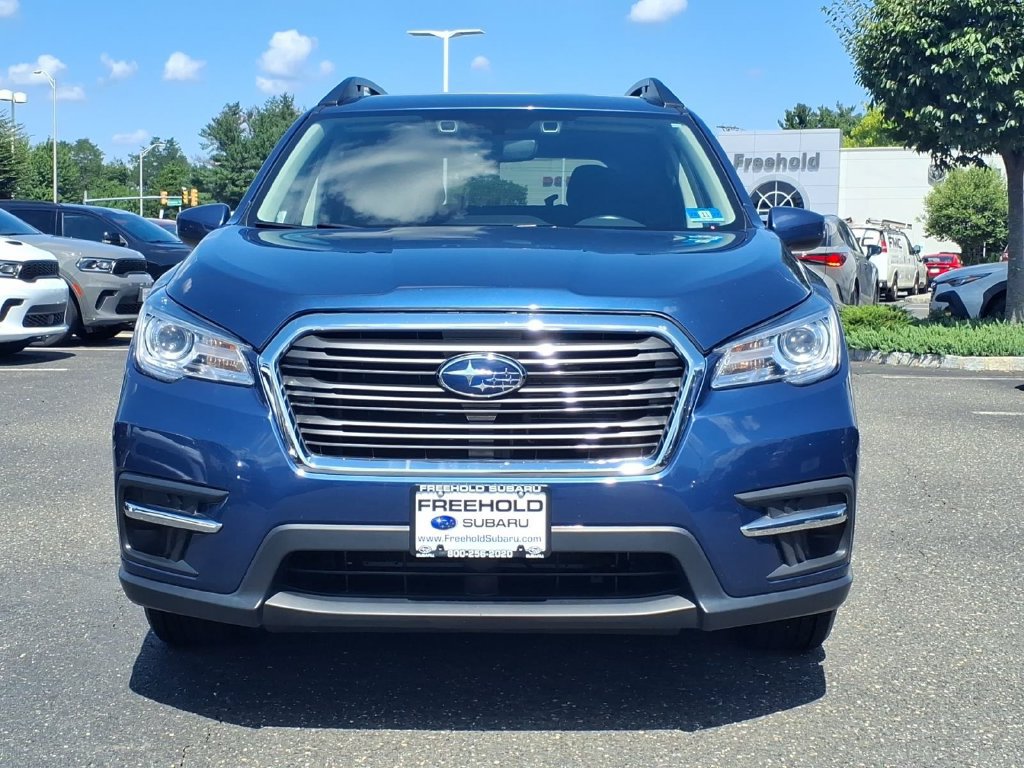 Used 2021 Subaru Ascent Premium w/ Convenience Package AWD/4WD image 2