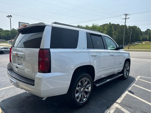 Used 2019 Chevrolet Tahoe LT w/ LT Signature Package RWD image 17