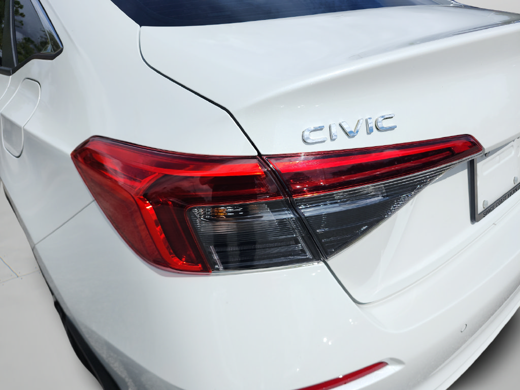 Used 2024 Honda Civic Touring image 15