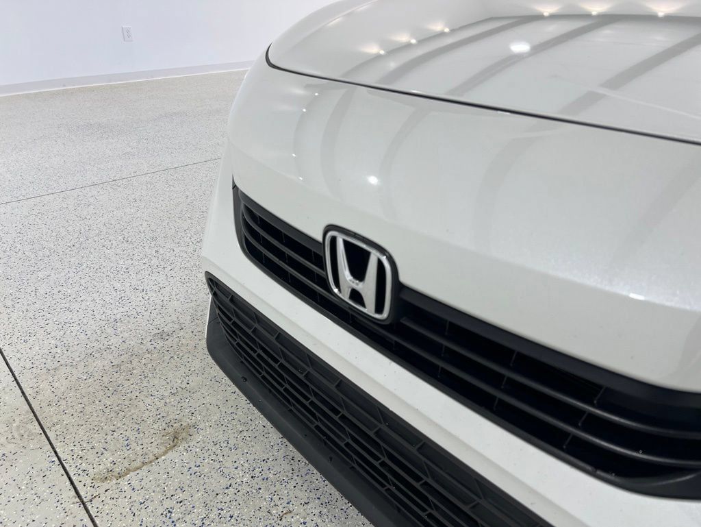 Used 2023 Honda Civic Sport image 27