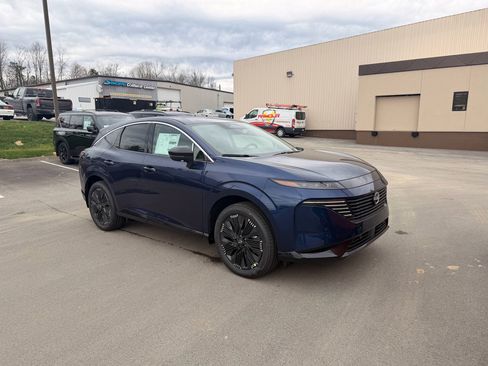 New 2026 Nissan Murano Platinum image 3