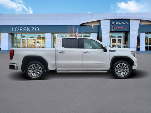 Used 2024 GMC Sierra 1500 Denali w/ Denali Reserve Package image 4