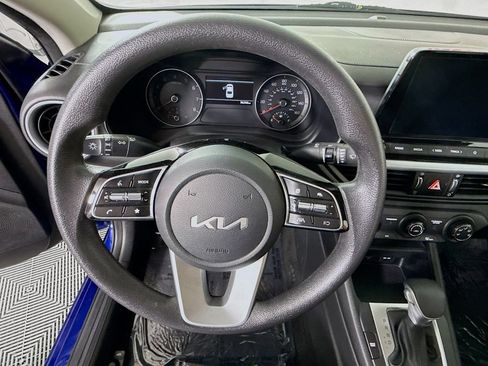 Used 2023 Kia Forte LXS FWD image 19