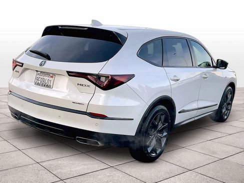 Used 2023 Acura MDX A-Spec image 15