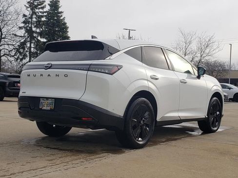 Used 2025 Nissan Murano SV image 10