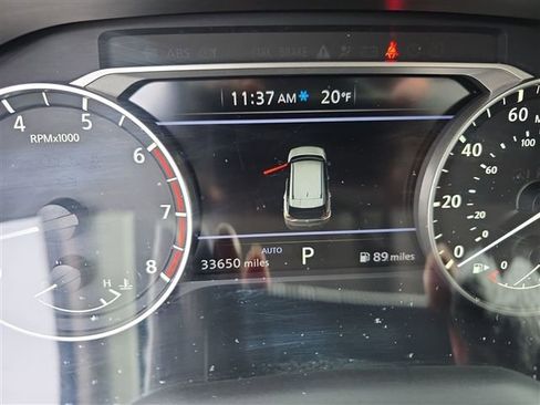 Used 2023 Nissan Rogue SV image 13