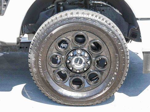 Used 2025 Ford F350 Lariat w/ Black Appearance Package AWD/4WD image 9