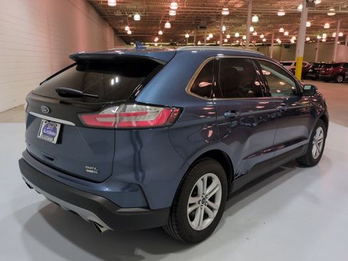 Used 2019 Ford Edge SEL w/ Equipment Group 201A AWD/4WD image 3