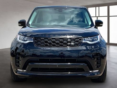 Certified 2025 Land Rover Discovery Dynamic SE AWD/4WD image 3
