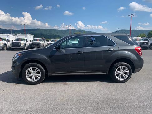 Used 2017 Chevrolet Equinox LS AWD/4WD image 5