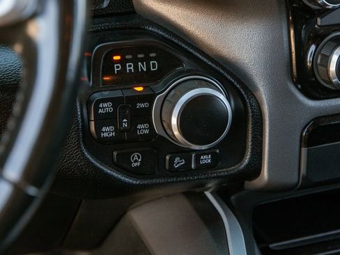 Used 2021 RAM 1500 Big Horn AWD/4WD image 14