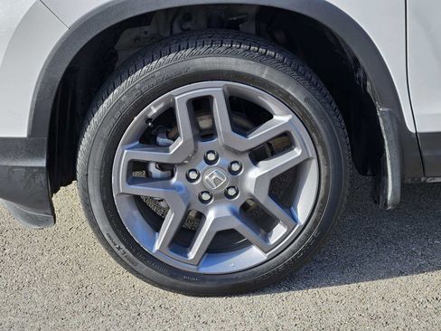 Certified 2023 Honda Passport EX-L image 9