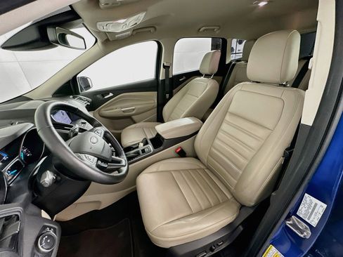 Used 2019 Ford Escape SEL FWD image 13