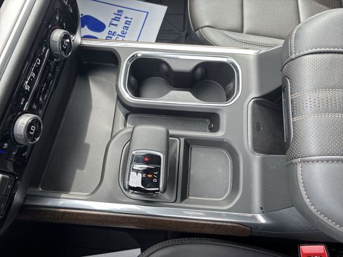 New 2026 Chevrolet Silverado 1500 High Country w/ High Country Premium Package AWD/4WD image 23